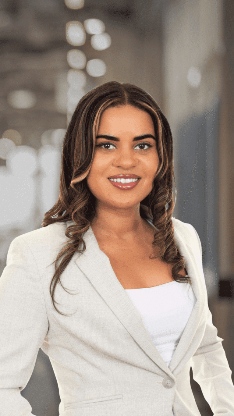 Angel Collins-Sendze, Senior Principal - EC1 Executive Search